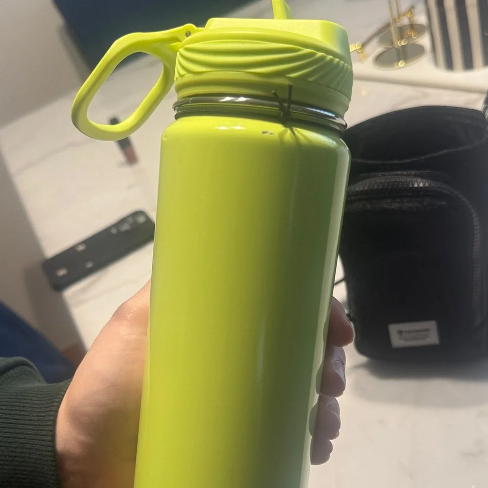 lululemon athletica Black Mini Bag with lime green water bottle - Picture 4 of 8